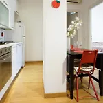 Cozy Apartment In Firenze With Wifi